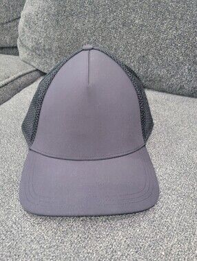Lululemon Commission Hat Mens Black Sweat Wicking Mesh Snapback Cap
